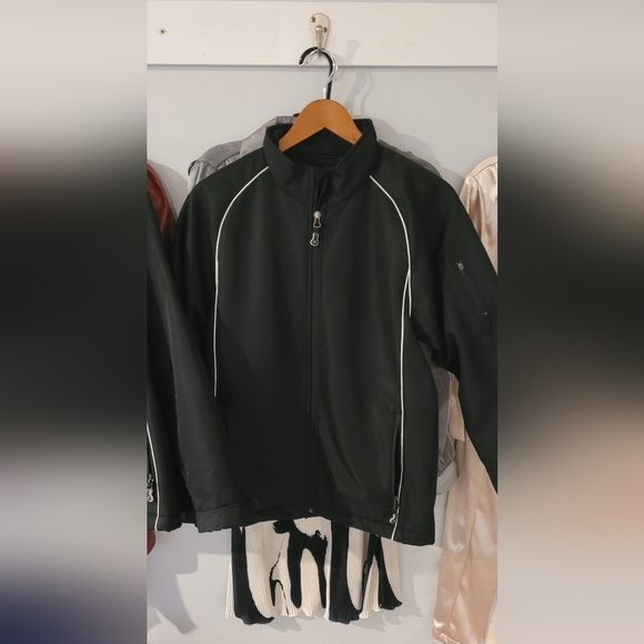 Medium FirstStar "Rink Jacket" - Picture 2 of 4